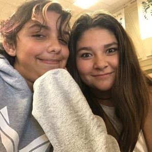 Meet your Posher, Abigail